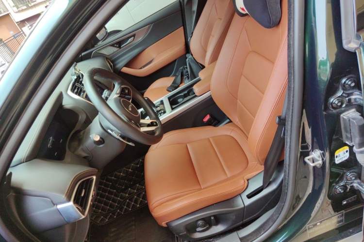 Used Jaguar XEL 2024 2.0T 250 PS R-DYNAMIC S Advanced Sport Edition Left Front Seat