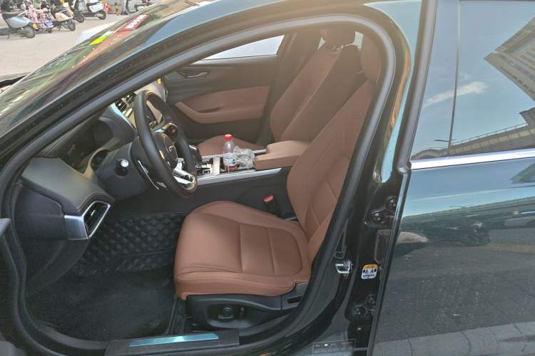 Used Jaguar XEL 2024 2.0T 250 PS R-DYNAMIC S Advanced Sport Edition Left Front Seat