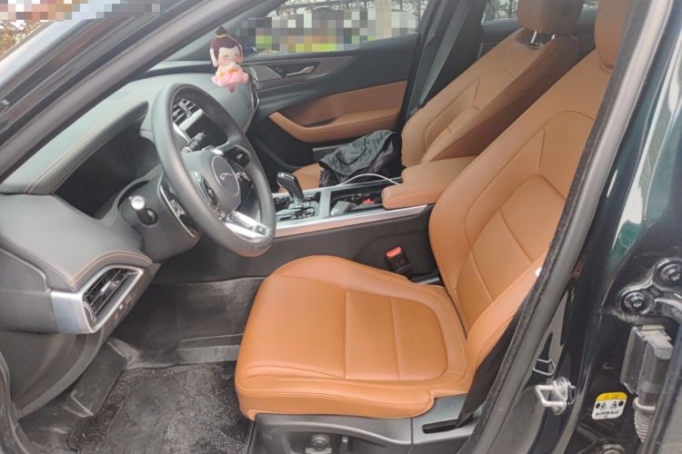 Used Jaguar XEL 2024 2.0T 250 PS R-DYNAMIC S Advanced Sport Edition Left Front Seat
