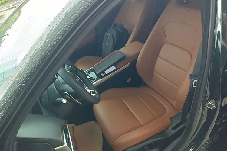 Used Jaguar XEL 2024 2.0T 250 PS R-DYNAMIC S Ebony Black Sport Edition Left Front Seat