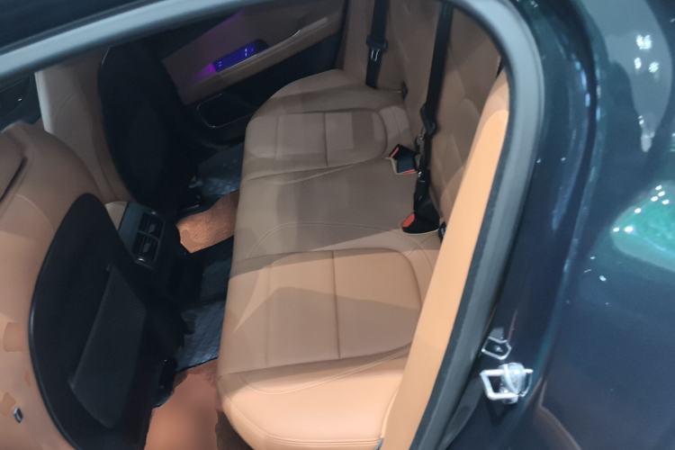 Used Jaguar XEL 2024 2.0T 250 PS R-DYNAMIC S Ebony Black Sport Edition Left Rear Seat