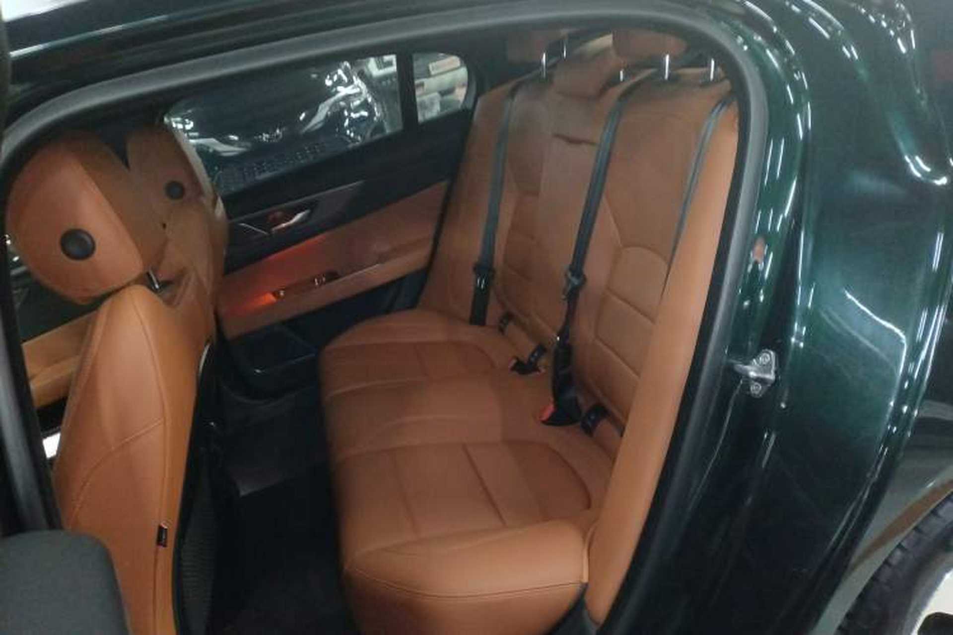 Used Jaguar XEL 2024 2.0T 250 PS R-DYNAMIC S Advanced Sport Edition Left Rear Seat