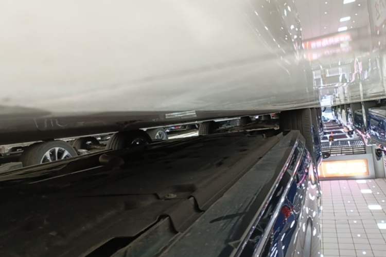 Used Jaguar XEL 2024 2.0T 250 PS R-DYNAMIC S Advanced Sport Edition Left Side Sill
