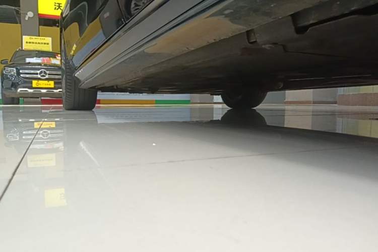 Used Jaguar XEL 2024 2.0T 250 PS R-DYNAMIC S Advanced Sport Edition Left Side Sill
