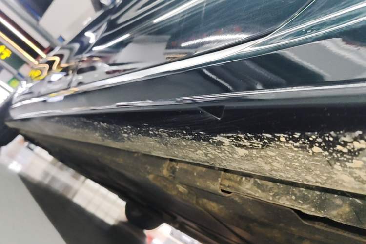 Used Jaguar XEL 2024 2.0T 250 PS R-DYNAMIC S Advanced Sport Edition Left Side Sill