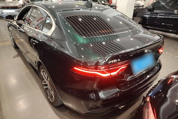 Used Jaguar XEL 2024 2.0T 250 PS R-DYNAMIC S Advanced Sport Edition Rear Left 45 Deg