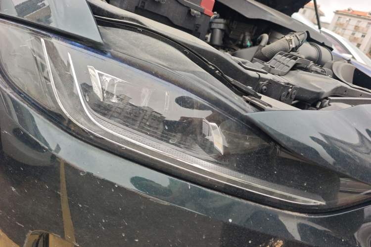 Used Jaguar XEL 2024 2.0T 250 PS R-DYNAMIC S Advanced Sport Edition Right Front Headlight