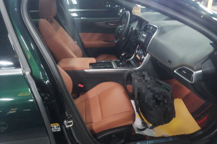 Used Jaguar XEL 2024 2.0T 250 PS R-DYNAMIC S Advanced Sport Edition Right Front Seat