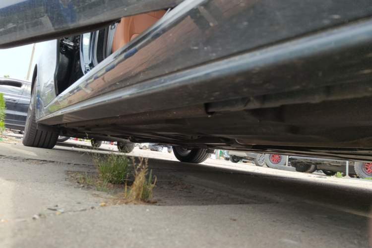 Used Jaguar XEL 2024 2.0T 250 PS R-DYNAMIC S Advanced Sport Edition Right Side Sill