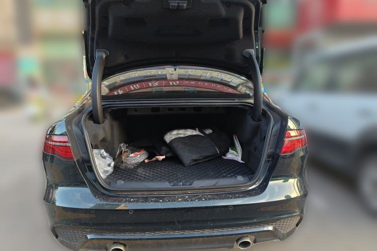 Used Jaguar XEL 2024 2.0T 250 PS R-DYNAMIC S Advanced Sport Edition Trunk