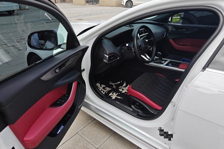 Used Jaguar XEL 2024 2.0T 250 PS R-DYNAMIC S Advanced Sport Edition Driver Seat