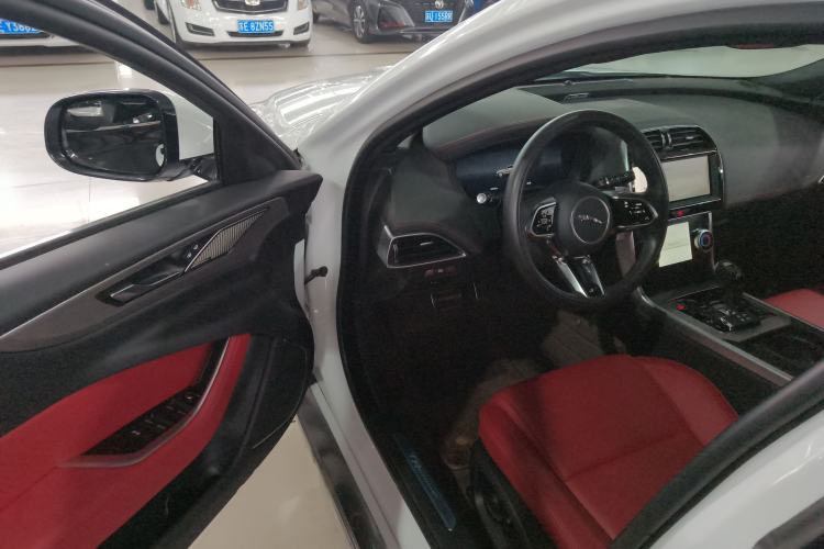 Used Jaguar XEL 2024 2.0T 250 PS R-DYNAMIC S Advanced Sport Edition Driver Seat