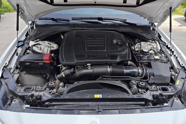 Used Jaguar XEL 2024 2.0T 250 PS R-DYNAMIC S Advanced Sport Edition Engine Bay