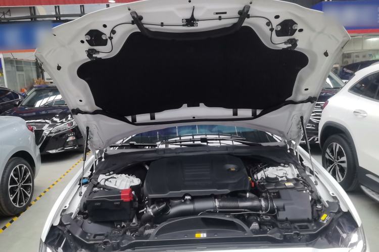 Used Jaguar XEL 2024 2.0T 250 PS R-DYNAMIC S Advanced Sport Edition Engine Bay