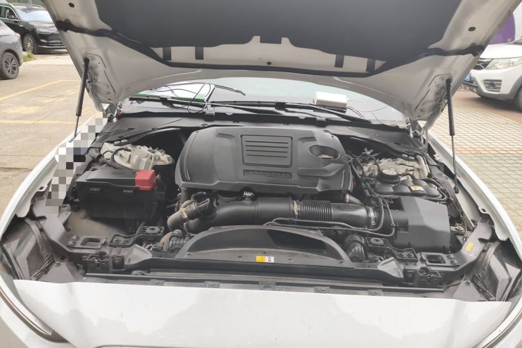 Used Jaguar XEL 2024 2.0T 250 PS R-DYNAMIC S Advanced Sport Edition Engine Bay