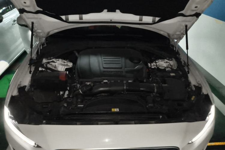Used Jaguar XEL 2024 2.0T 250 PS R-DYNAMIC S Advanced Sport Edition Engine Bay