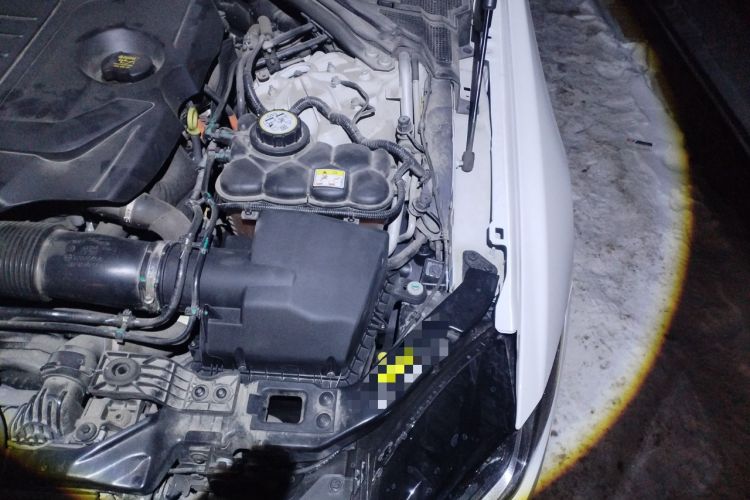 Used Jaguar XEL 2024 2.0T 250 PS R-DYNAMIC S Ebony Black Sport Edition Engine Bay Left
