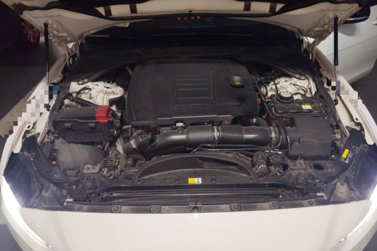 Used Jaguar XEL 2024 2.0T 250 PS R-DYNAMIC S Ebony Black Sport Edition Engine Bay