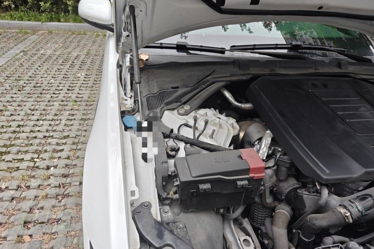 Used Jaguar XEL 2024 2.0T 250 PS R-DYNAMIC S Advanced Sport Edition Engine Bay Right