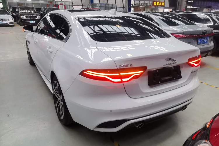 Used Jaguar XEL 2024 2.0T 250 PS R-DYNAMIC S Advanced Sport Edition Exterior 2