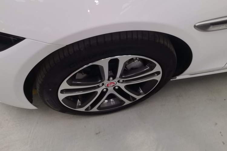 Used Jaguar XEL 2024 2.0T 250 PS R-DYNAMIC S Advanced Sport Edition Exterior 4