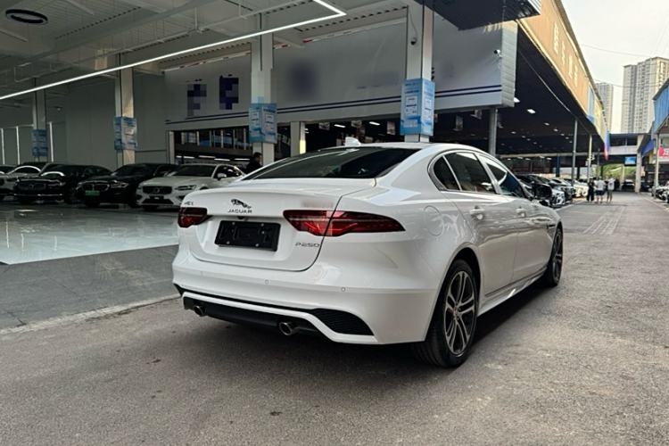 Used Jaguar XEL 2024 2.0T 250 PS R-DYNAMIC S Advanced Sport Edition Exterior 4