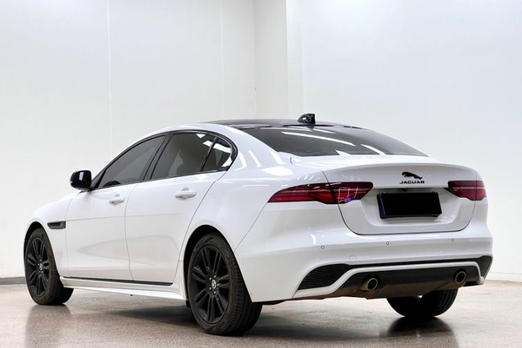 Used Jaguar XEL 2024 2.0T 250 PS R-DYNAMIC S Ebony Black Sport Edition Exterior 4