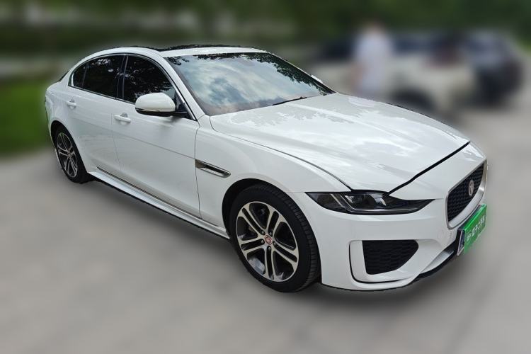 Used Jaguar XEL 2024 2.0T 250 PS R-DYNAMIC S Advanced Sport Edition Front Right 45 Deg