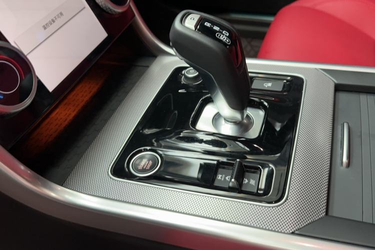 Used Jaguar XEL 2024 2.0T 250 PS R-DYNAMIC S Advanced Sport Edition Gear Lever