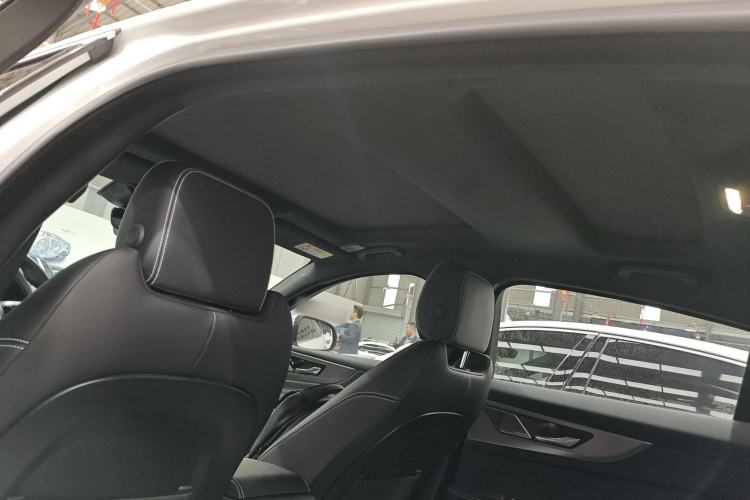 Used Jaguar XEL 2024 2.0T 250 PS R-DYNAMIC S Advanced Sport Edition Headliner