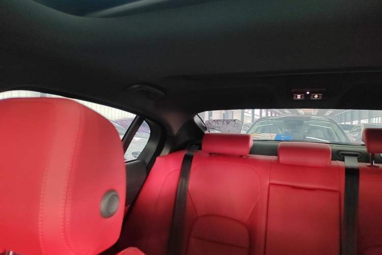 Used Jaguar XEL 2024 2.0T 250 PS R-DYNAMIC S Advanced Sport Edition Headliner
