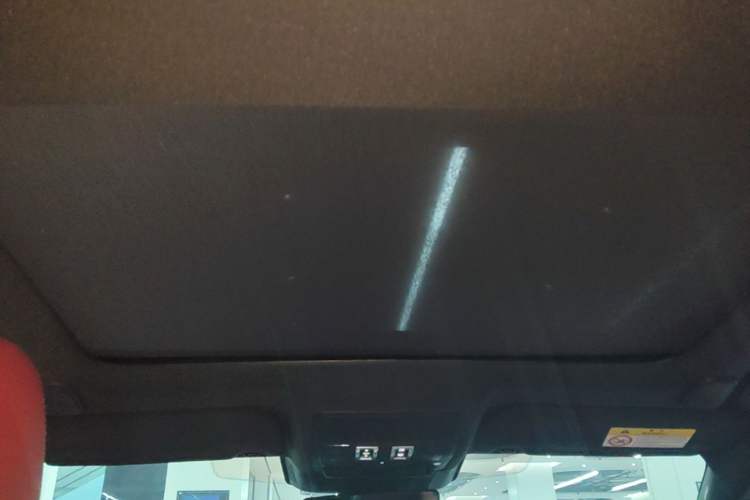 Used Jaguar XEL 2024 2.0T 250 PS R-DYNAMIC S Advanced Sport Edition Headliner