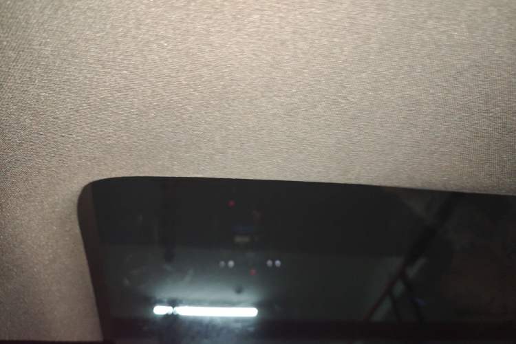 Used Jaguar XEL 2024 2.0T 250 PS R-DYNAMIC S Ebony Black Sport Edition Headliner