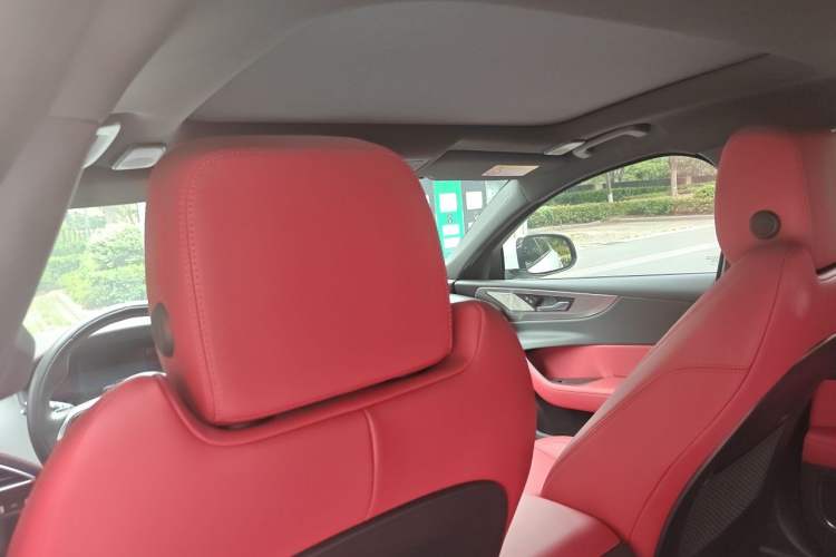 Used Jaguar XEL 2024 2.0T 250 PS R-DYNAMIC S Advanced Sport Edition Headliner