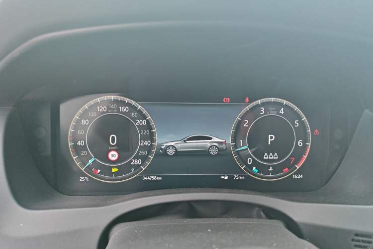 Used Jaguar XEL 2024 2.0T 250 PS R-DYNAMIC S Ebony Black Sport Edition Instrument Cluster