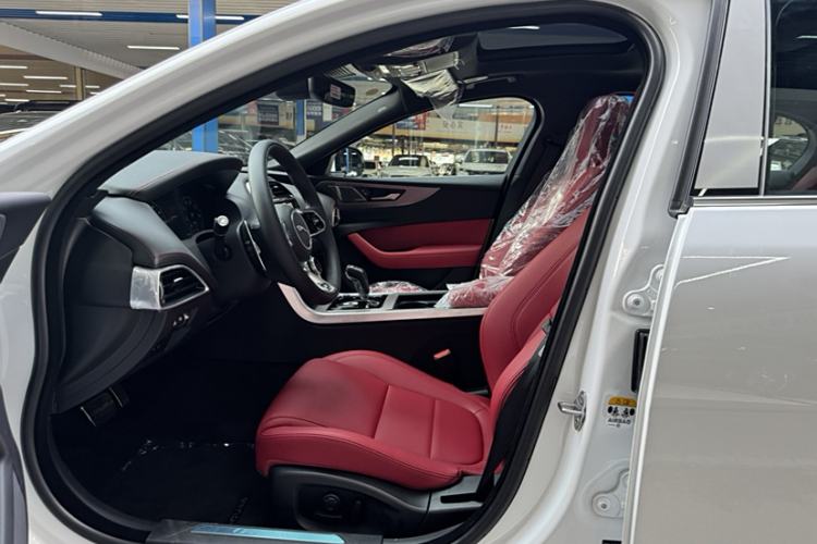Used Jaguar XEL 2024 2.0T 250 PS R-DYNAMIC S Advanced Sport Edition Interior 1
