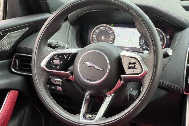 Used Jaguar XEL 2024 2.0T 250 PS R-DYNAMIC S Ebony Black Sport Edition Interior 2