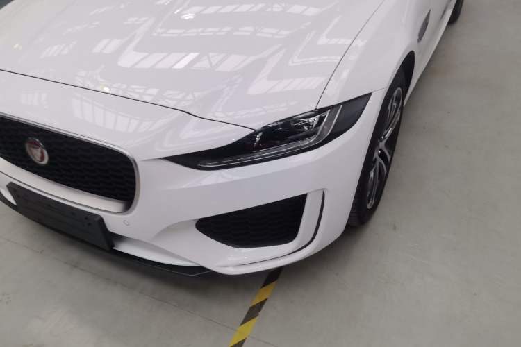Used Jaguar XEL 2024 2.0T 250 PS R-DYNAMIC S Advanced Sport Edition Left Front Headlight