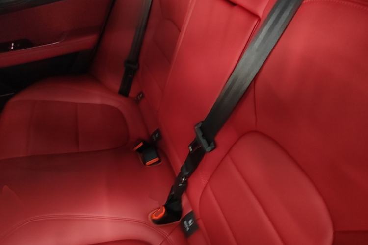 Used Jaguar XEL 2024 2.0T 250 PS R-DYNAMIC S Advanced Sport Edition Left Rear Seat