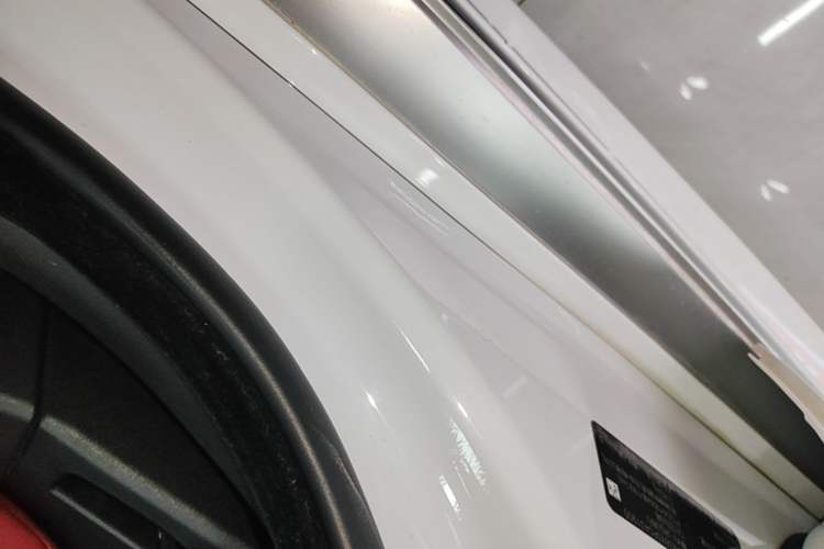 Used Jaguar XEL 2024 2.0T 250 PS R-DYNAMIC S Advanced Sport Edition Left Side Sill