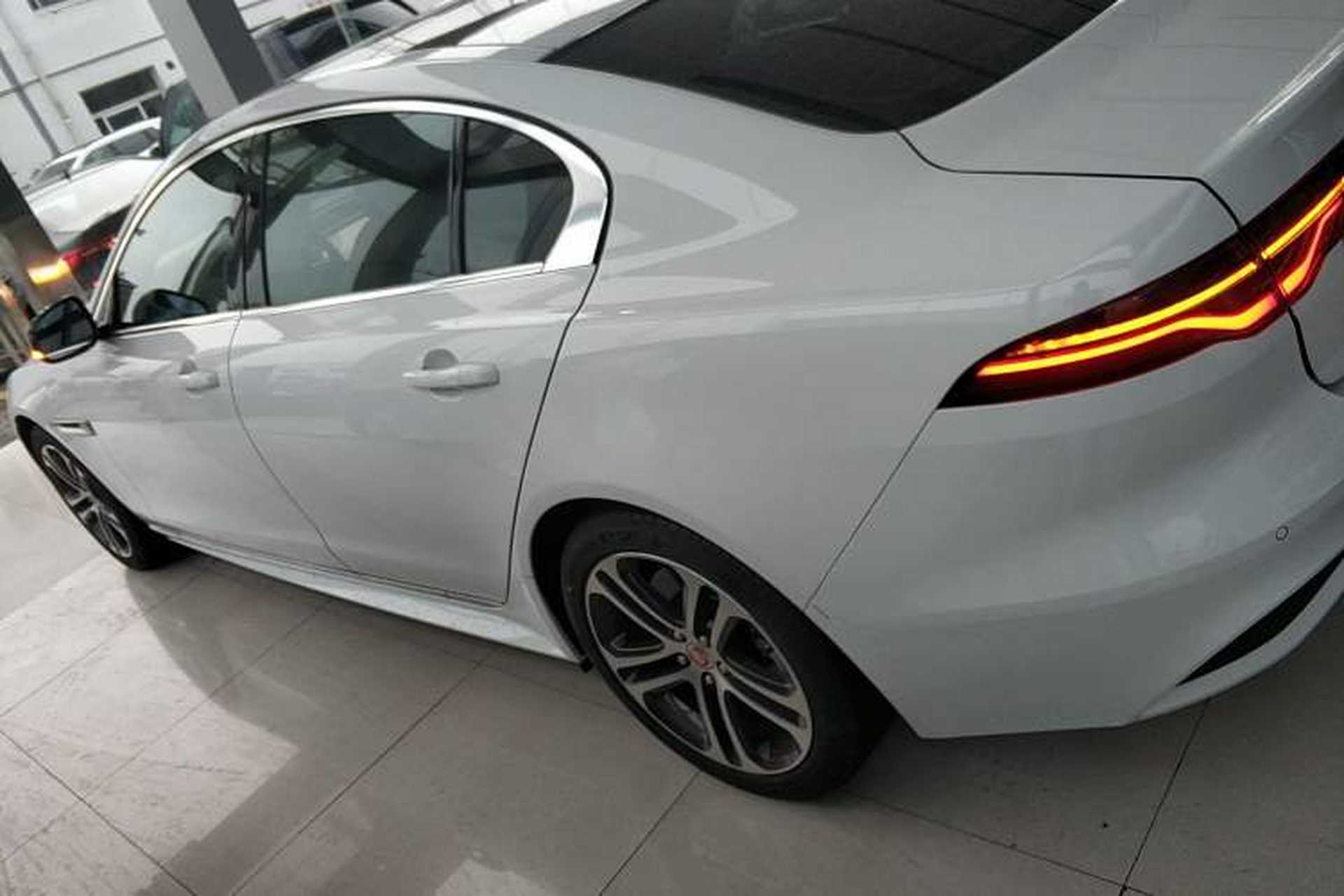 Used Jaguar XEL 2024 2.0T 250 PS R-DYNAMIC S Advanced Sport Edition Left Side