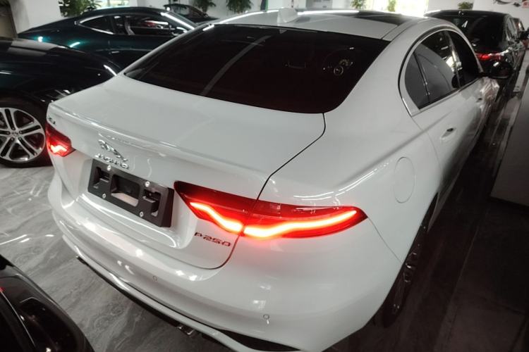 Used Jaguar XEL 2024 2.0T 250 PS R-DYNAMIC S Advanced Sport Edition Rear Right 45 Deg
