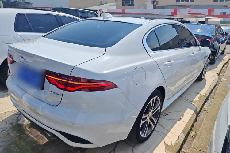 Used Jaguar XEL 2024 2.0T 250 PS R-DYNAMIC S Advanced Sport Edition Rear Right 45 Deg