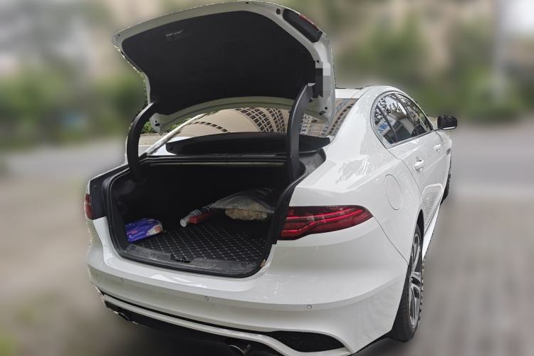 Used Jaguar XEL 2024 2.0T 250 PS R-DYNAMIC S Advanced Sport Edition Trunk