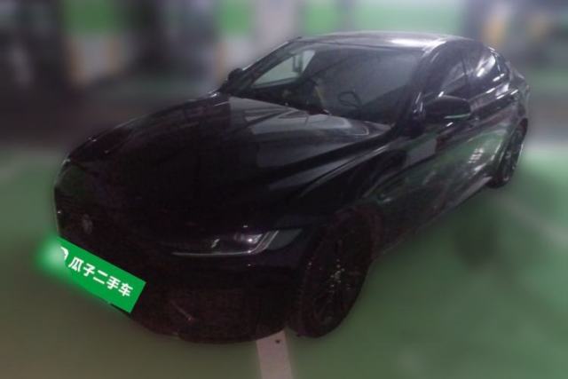 Jaguar XEL 2025 2.0T 250 PS R-DYNAMIC 90th Anniversary Edition de segunda mano