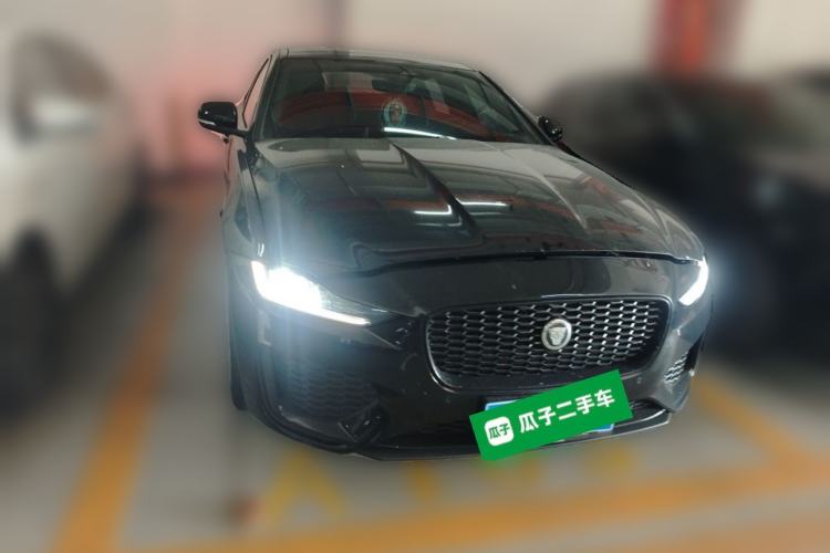 Used Jaguar XEL 2025 2.0T 250 PS R-DYNAMIC 90th Anniversary Edition Front Right 45 Deg