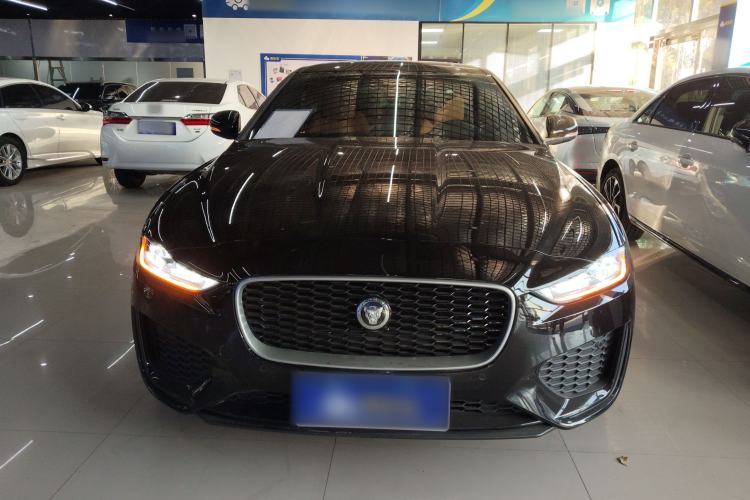 Used Jaguar XEL 2025 2.0T 250 PS R-DYNAMIC 90th Anniversary Edition Front