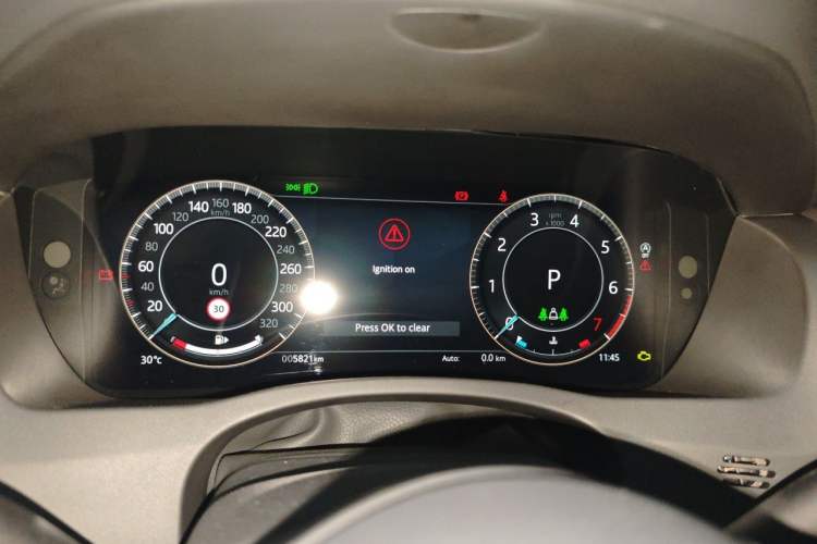 Used Jaguar XEL 2025 2.0T 250 PS R-DYNAMIC 90th Anniversary Edition Instrument Cluster