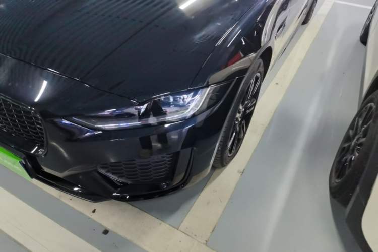 Used Jaguar XEL 2025 2.0T 250 PS R-DYNAMIC 90th Anniversary Edition Left Front Headlight