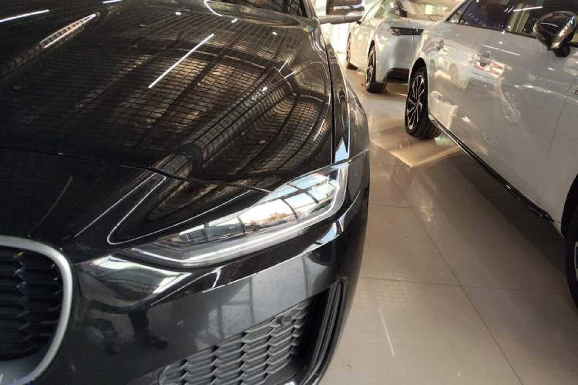 Used Jaguar XEL 2025 2.0T 250 PS R-DYNAMIC 90th Anniversary Edition Left Front Headlight